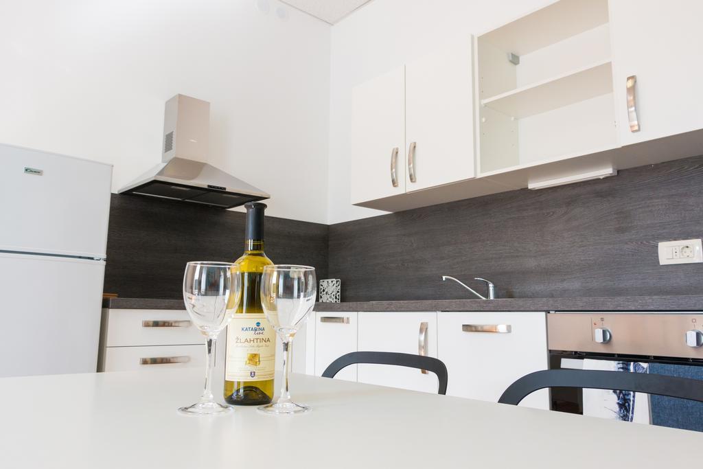 Sunny Apartment Anamaria Opatija Exteriör bild